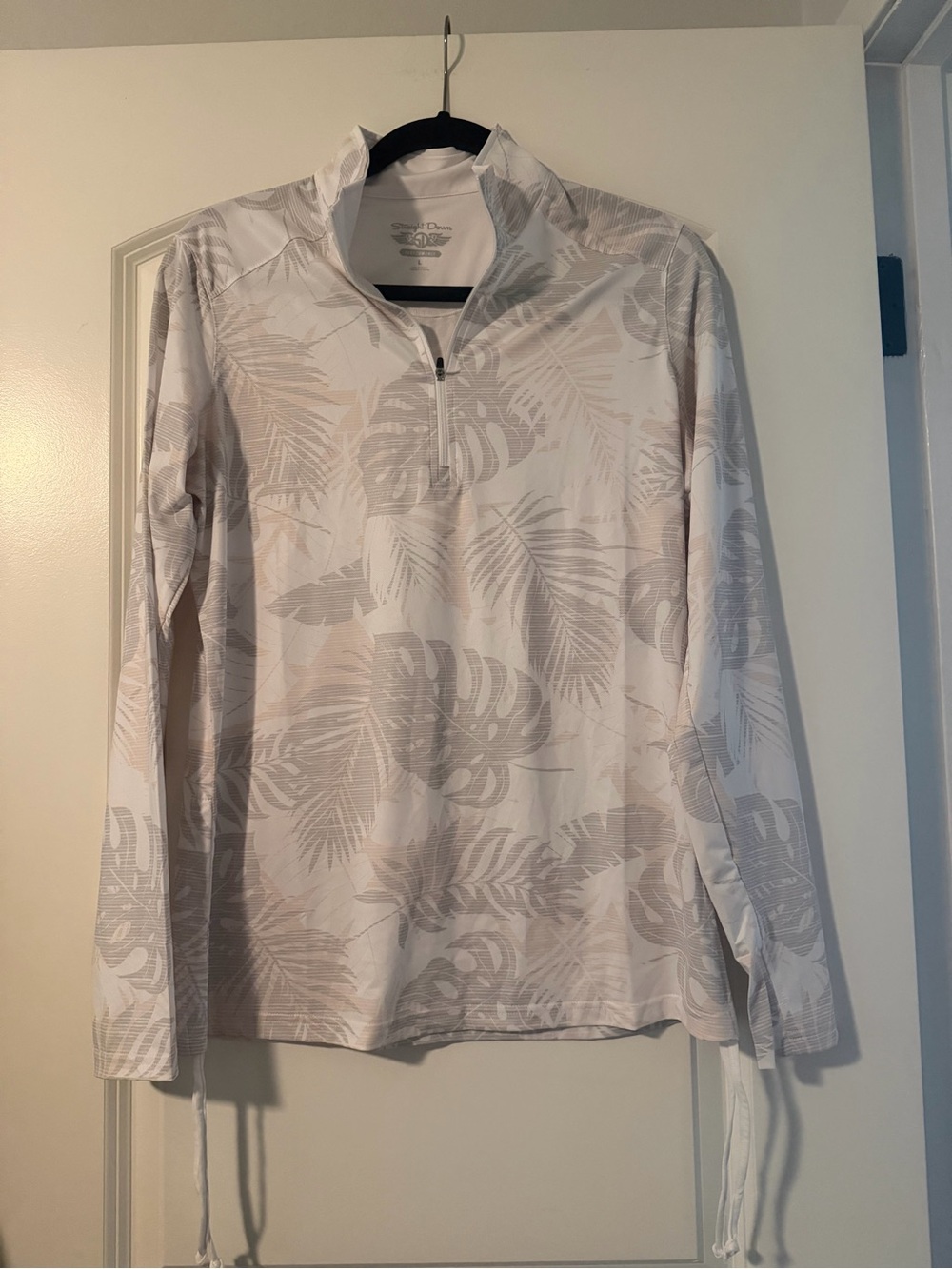 White Leaf-Print Quarter-Zip Performance Shirt - straight Down